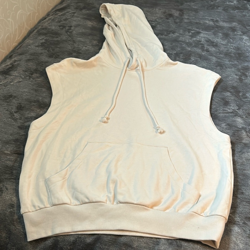 Women’s H&M beige sleeveless hooded sweatshirt size Sm